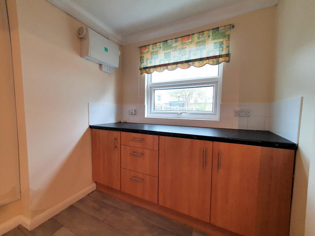1 Bedroom Flat For Sale in Palmerston Road, Westcliff on Sea, Essex