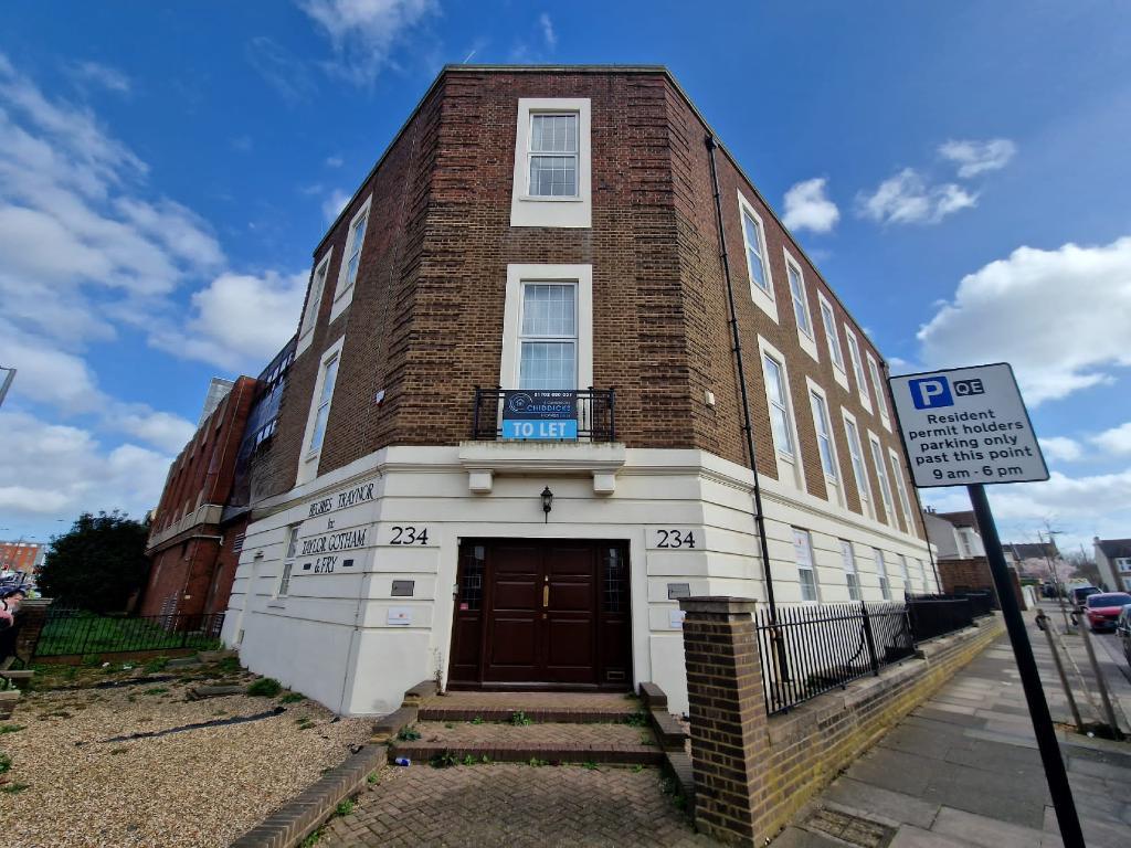 234 Southchurch Road, Southend on Sea, Essex, SS1 2NR