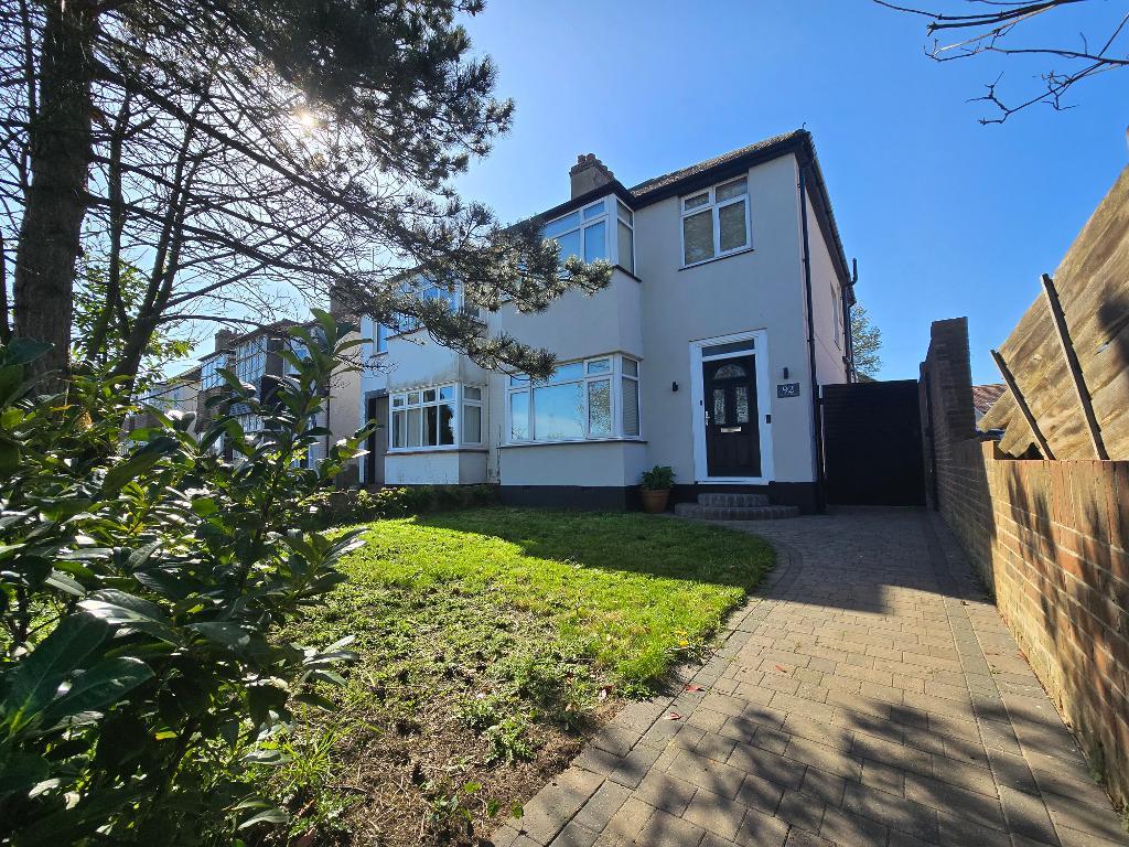 Arterial Road, Eastwood, Leigh on Sea, Essex, SS9 4DG