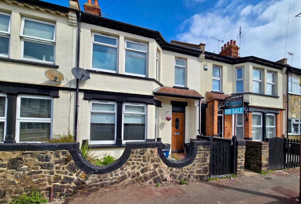 Waterloo Road, Shoeburyness, Essex, SS3 9EQ