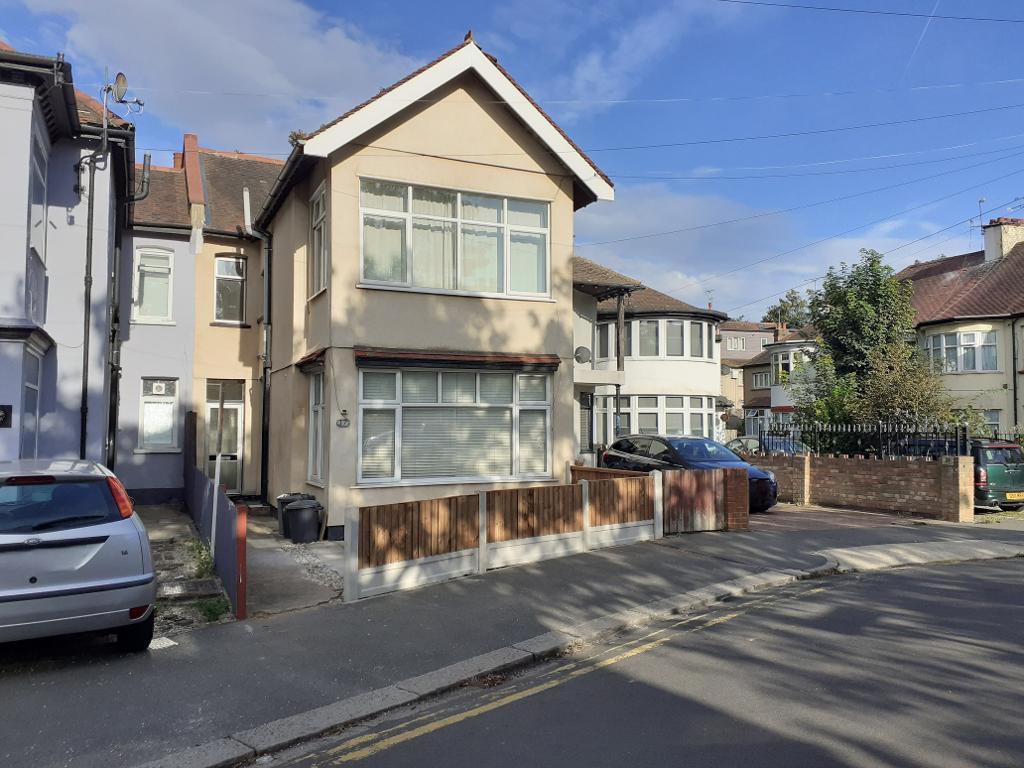 Tyrrel Drive, Southend-on-Sea, Essex, SS1 2LN
