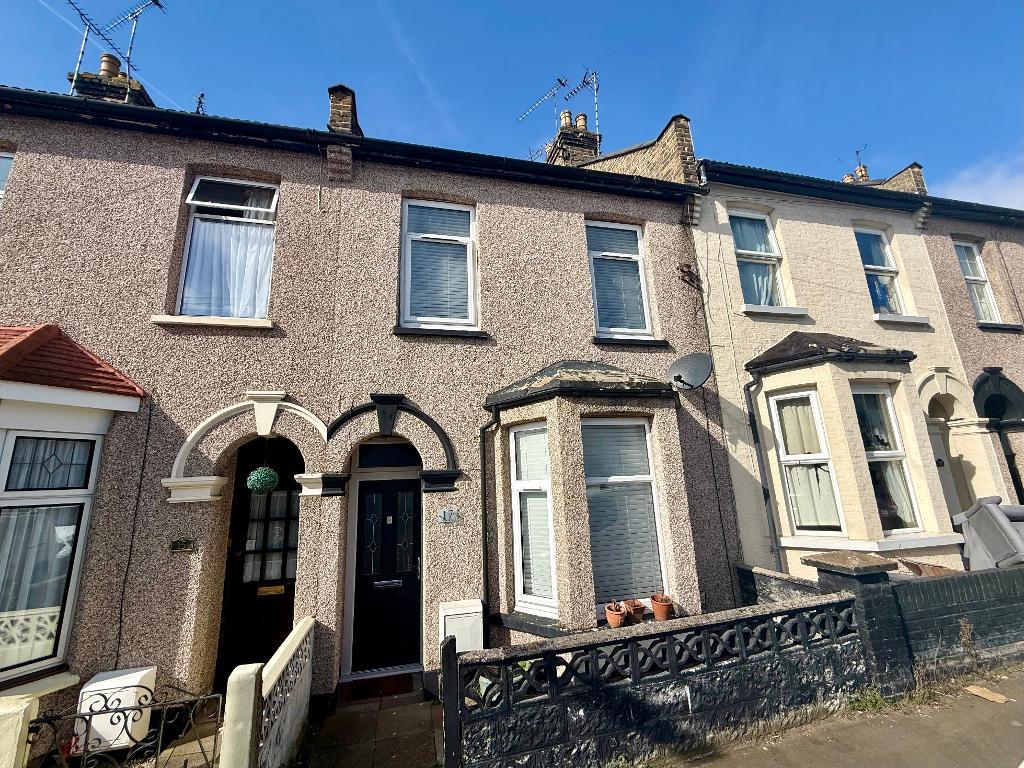 Dalmatia Road, Southend on Sea, Essex, SS1 2QG