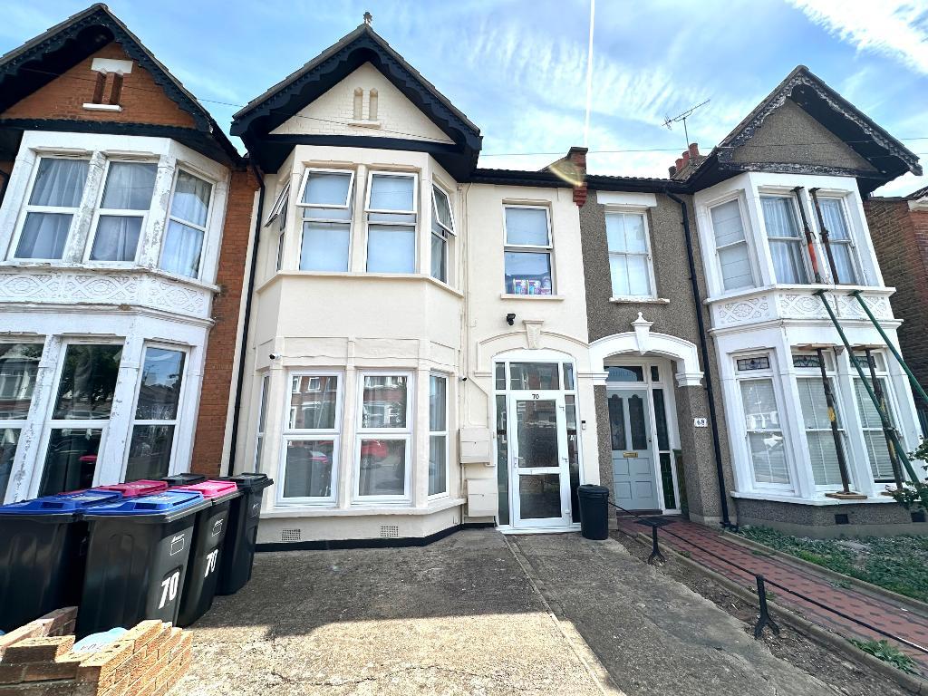Christchurch Road, Southend-on-Sea, Essex, SS2 4JN