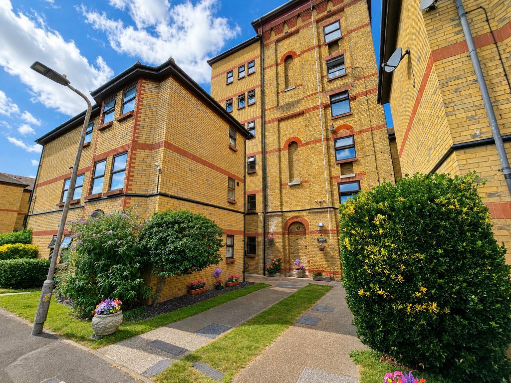 The Woodlands, Shoeburyness, Essex, SS3 9RZ